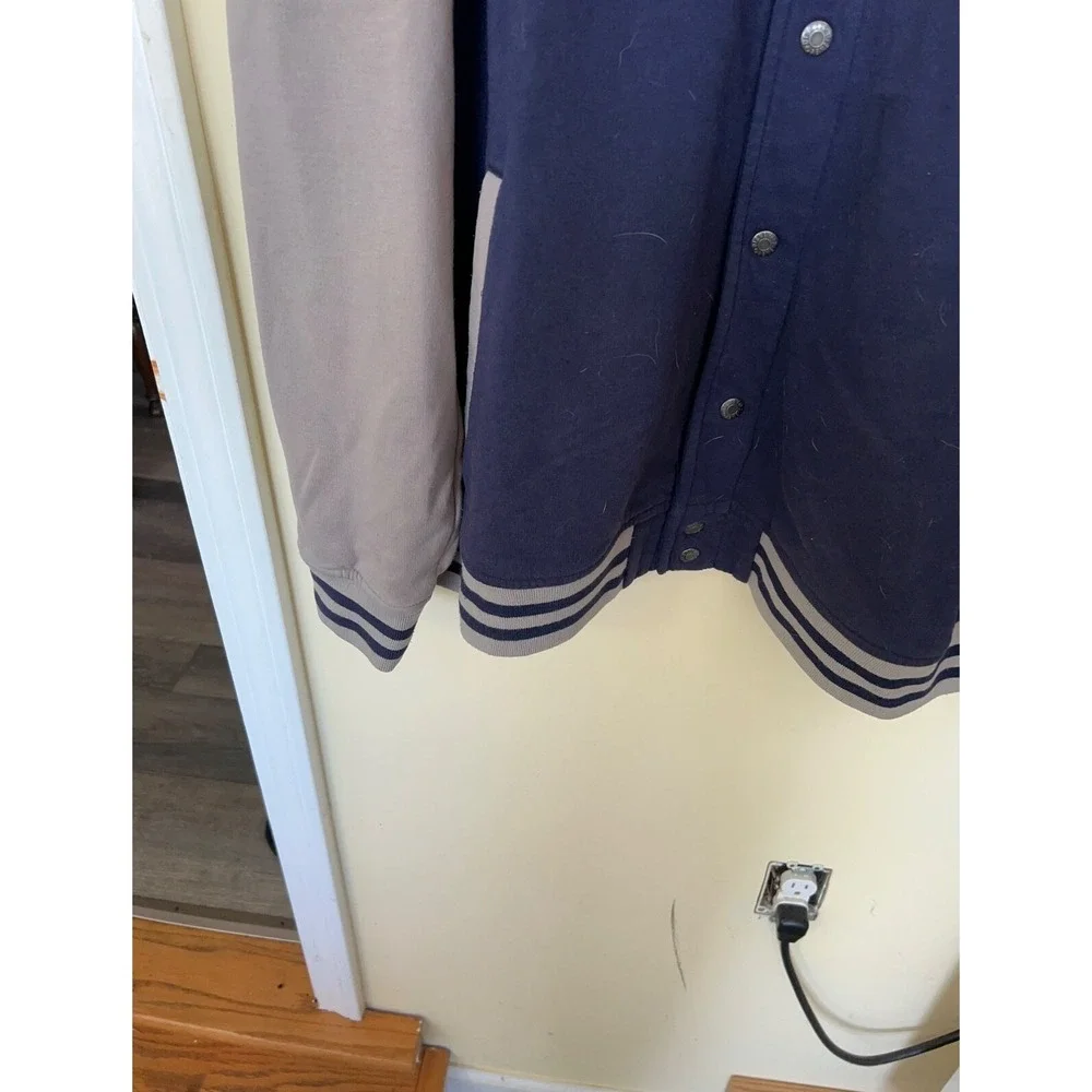 WDW 2015 Varsity Jacket XL Academia Retro Classic Character Collector Iconic